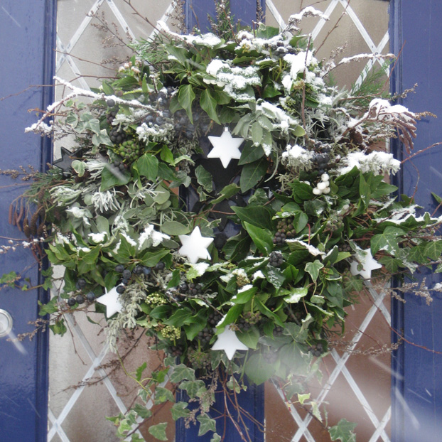 Debbie_Cooke_Creative_Garden_Design_Grow_Your_Own_Christmas_Snowy_Wreath