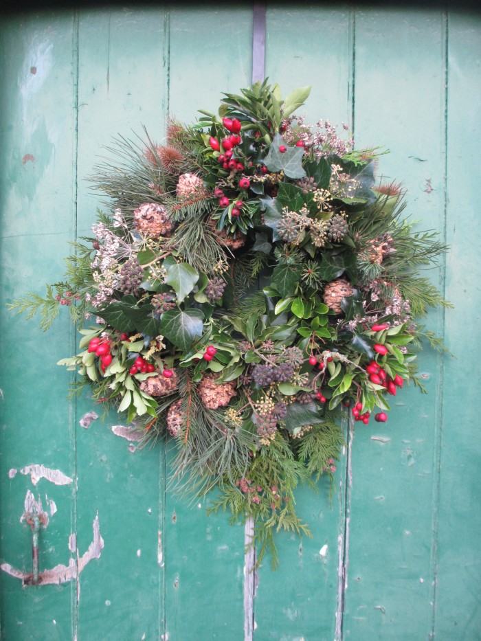 Christmas_Bird_Wreath_DebbieCooke.com